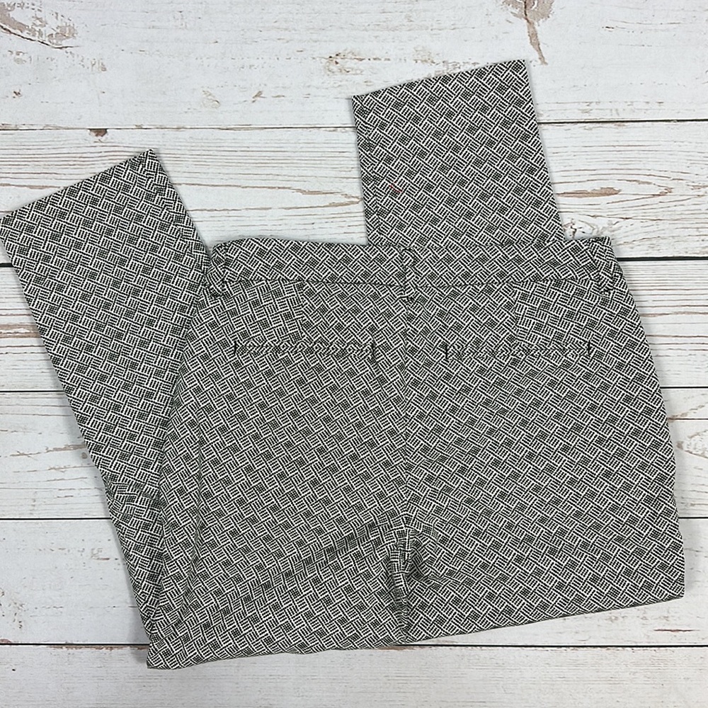 Old Navy Harper Mid-rise Pants, Sz 2 - Picture 3 of 6
